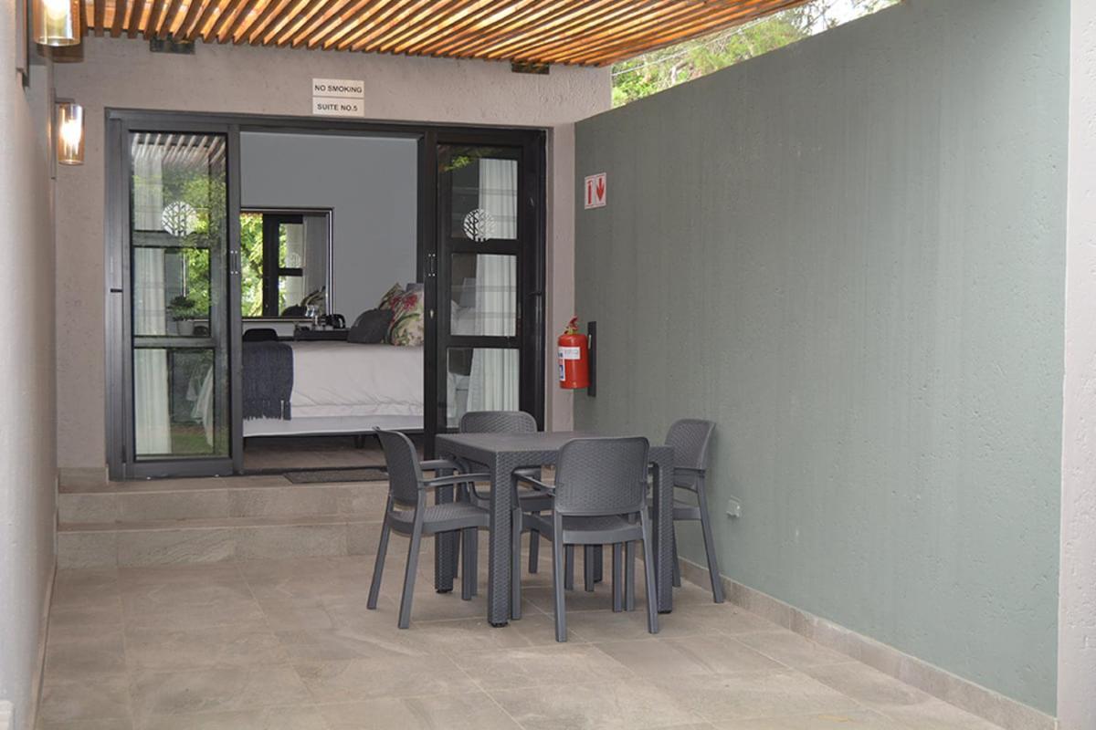 The Guesthouse 6 On Vrede Johannesburg Exterior foto