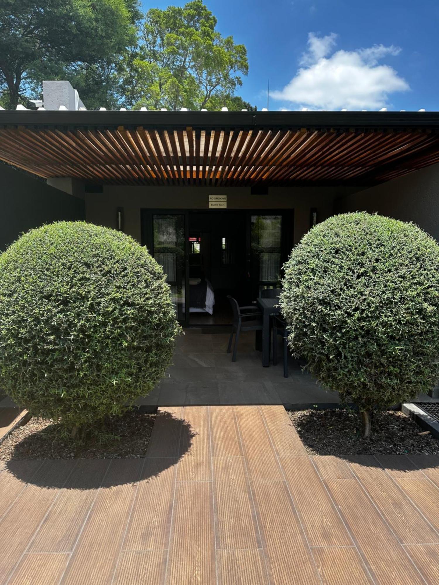 The Guesthouse 6 On Vrede Johannesburg Exterior foto